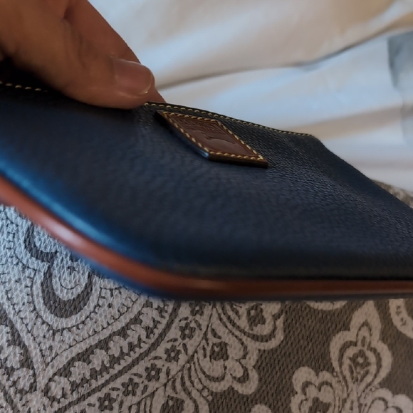 Dooney & Bourke Medium Wristlet - Picture 9 of 11